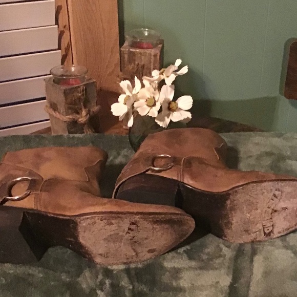 Freebird Hotel Ankle Harness Booties 8 M - Picture 9 of 15